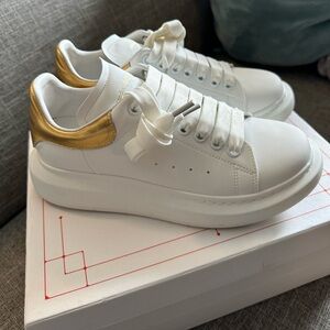 Alexander McQueen look a like sneakers